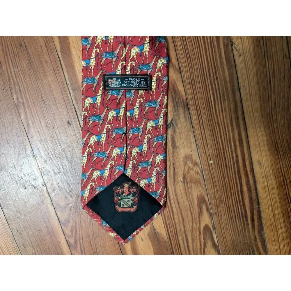 Paolo Gucci Red Men's Bear Tie in good condition.